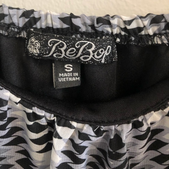 BeBop grey geometric print mini sundress - Picture 9 of 10